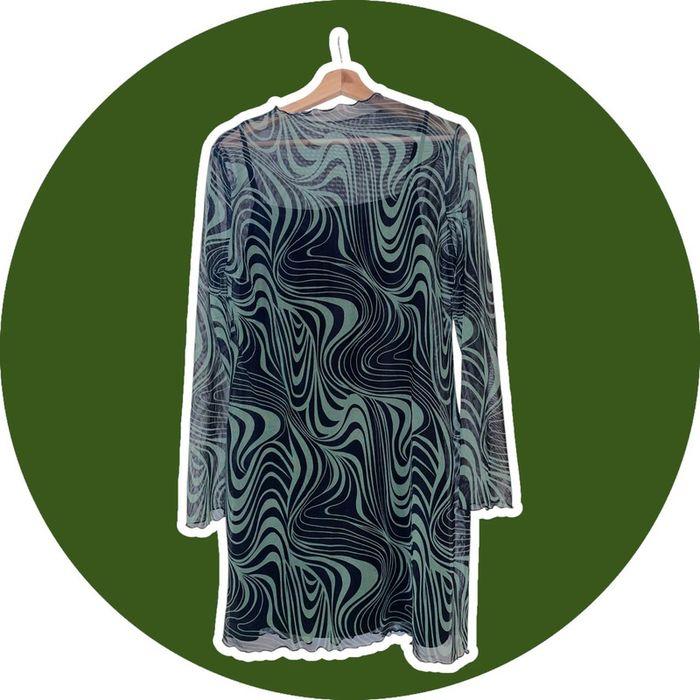 Robe motif retro vert Primark - photo numéro 1