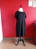 Robe  noire Damart taille 42