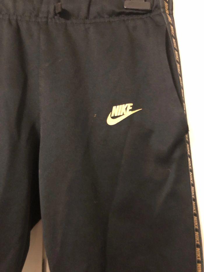 Pantalon Jogging nike enfant L - photo numéro 2