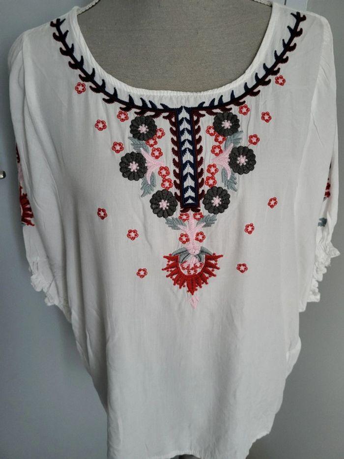 Blouse broderie - photo numéro 2