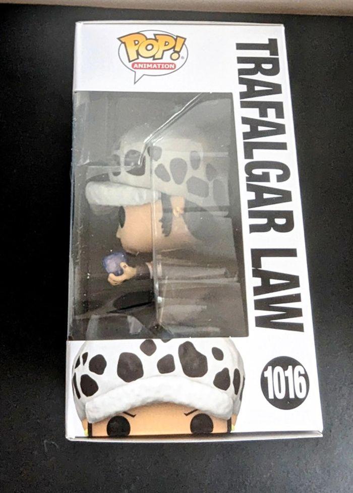 Pop One Piece 1016, Trafalgar Law Glow Chase - photo numéro 4