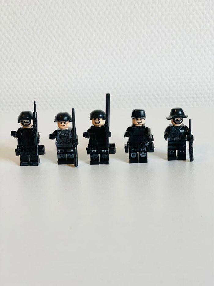 Lot de 5 figurines style Lego des forces spéciales - photo numéro 2