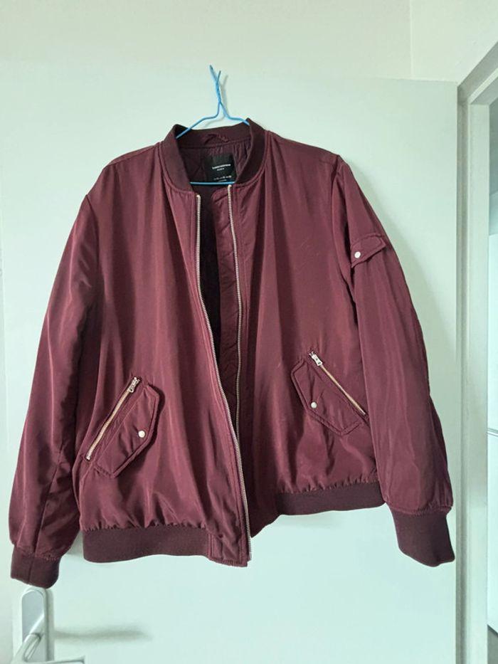 Blouson bombers bordeaux ZARA taille 42 - photo numéro 1