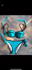 Maillot de bain neuf taille 42