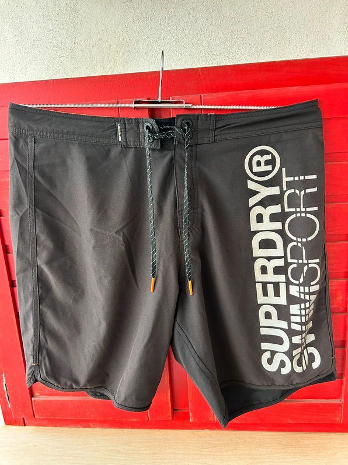 Short Superdry Taille XL - photo numéro 2