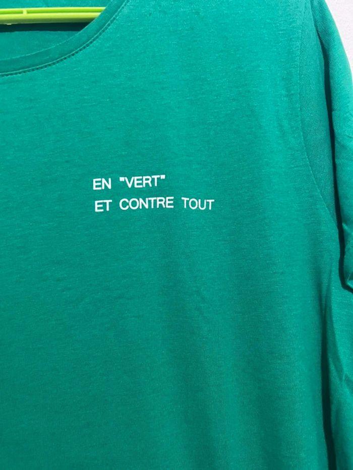 Tee  shirt vert - photo numéro 2