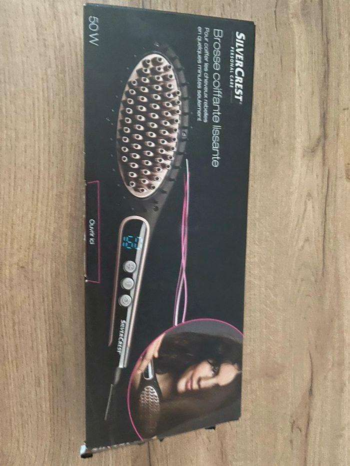 Brosse lissante - photo numéro 1