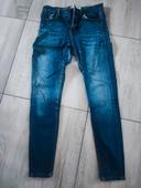 Jean bleu stradivarius