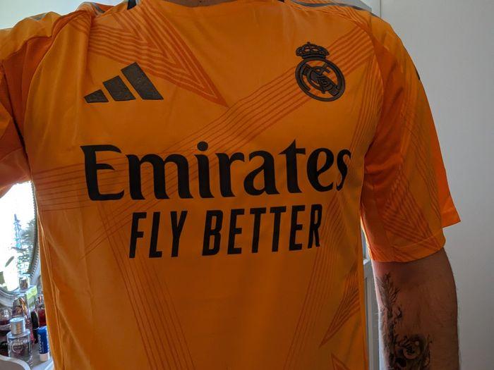 Maillot Real Madrid - photo numéro 2