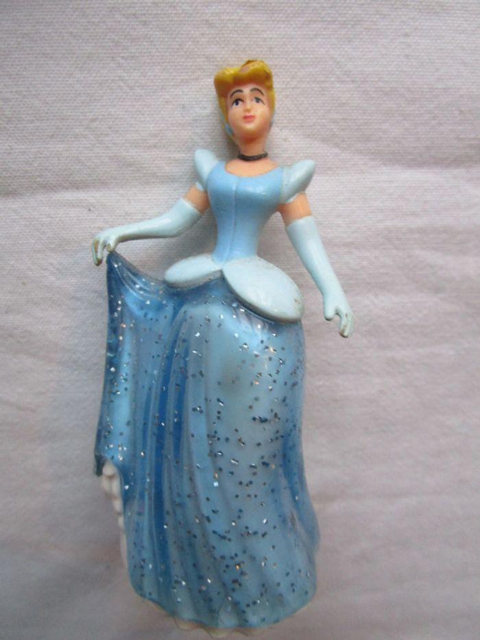 Figurine Disney Cendrillon - photo numéro 1