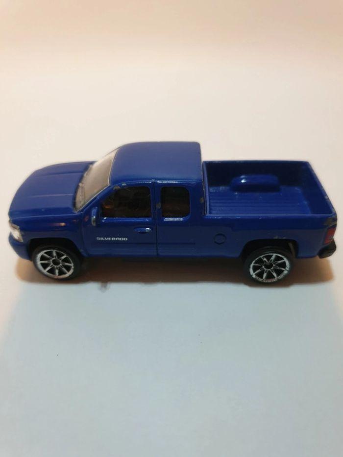 Majorette 217E Chevrolet Silverado Bleu - 1/71 - photo numéro 11