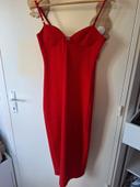 Robe rouge zara