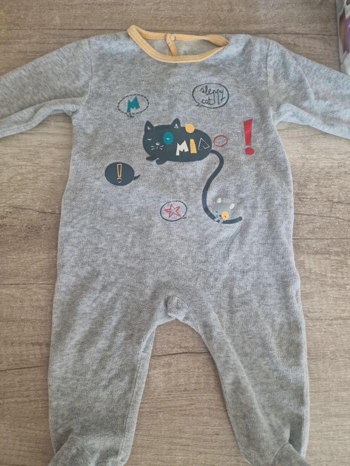 Pyjamas bébé