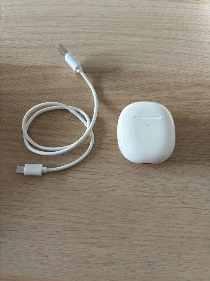 AirPod - photo numéro 2