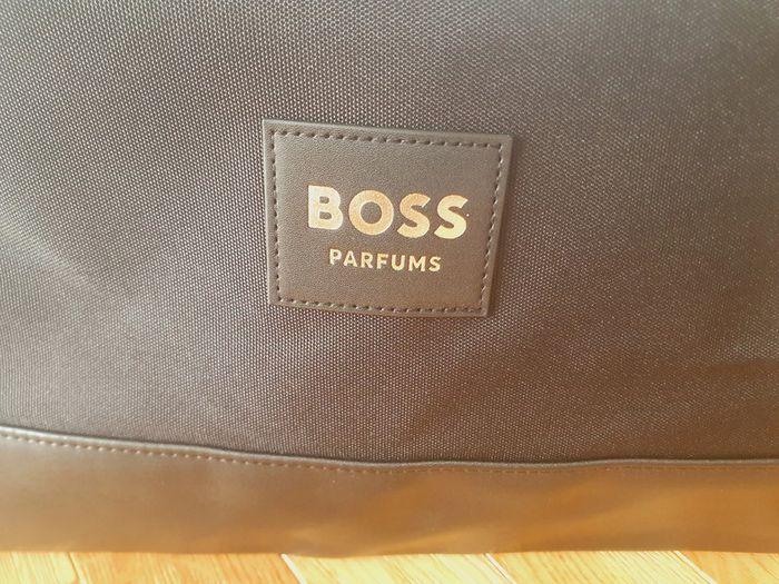 Sac de Voyage Hugo Boss noir neuf sous blister. - photo numéro 10