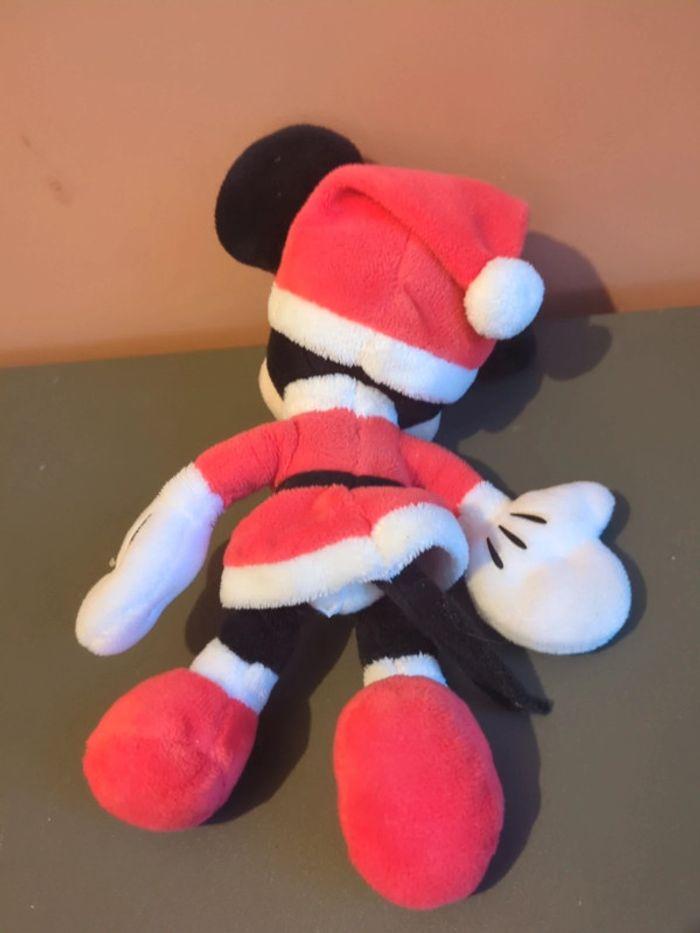 peluche Disney Minnie noël - photo numéro 2