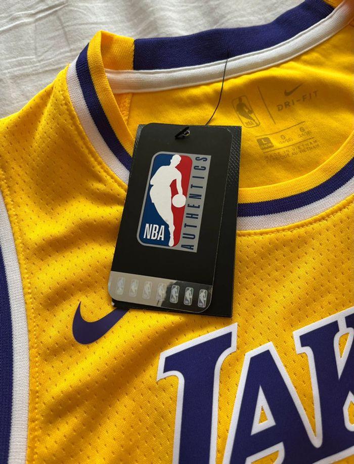 Maillot basket Lakers taille M swingman - photo numéro 7