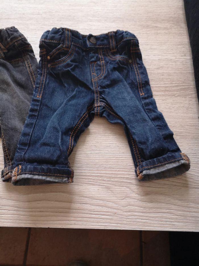 Lot de 2 jeans taille 3mois - photo numéro 2