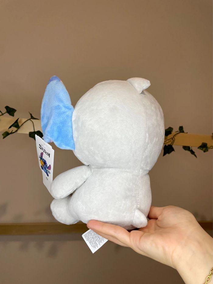 Peluche Disney Stitch déguisement Requin 🦈 - photo numéro 6