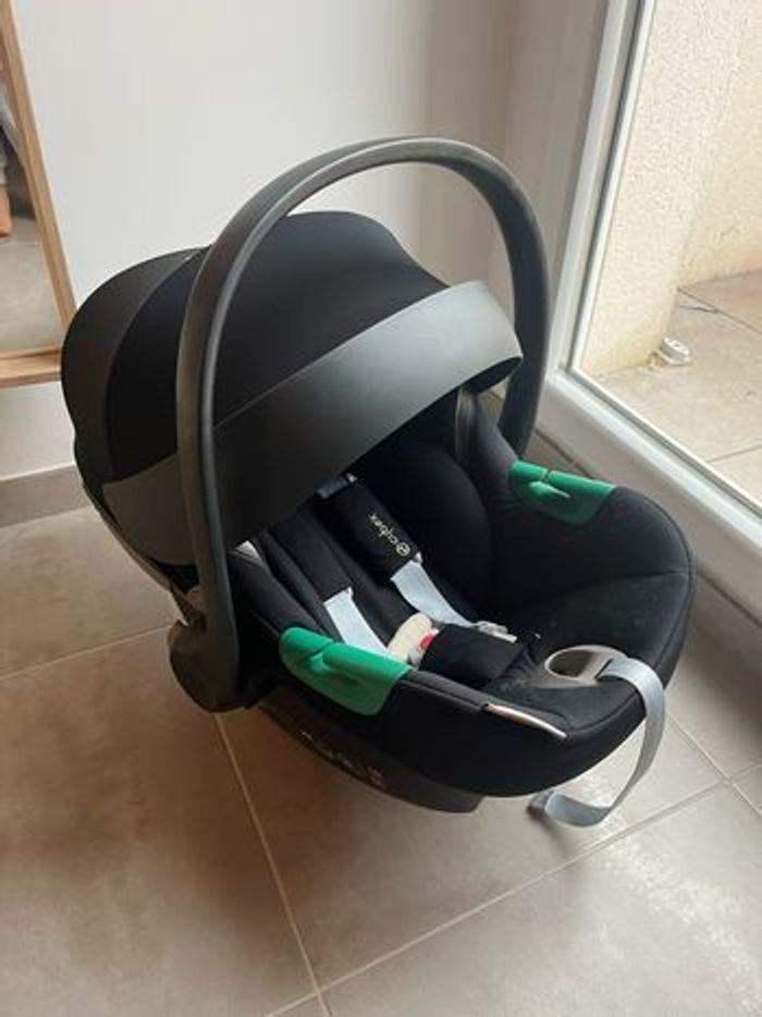 Cybex poussette cosy base isofix - photo numéro 2