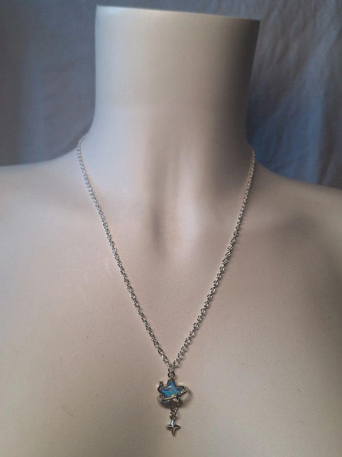 Collier étoile bleue avec son auréole - photo numéro 1