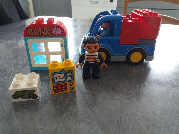 Lego duplo policier voleur