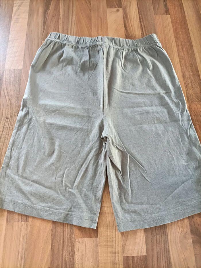 Lot deux shorts/bermudas neufs 12 ans Kiabi - photo numéro 3