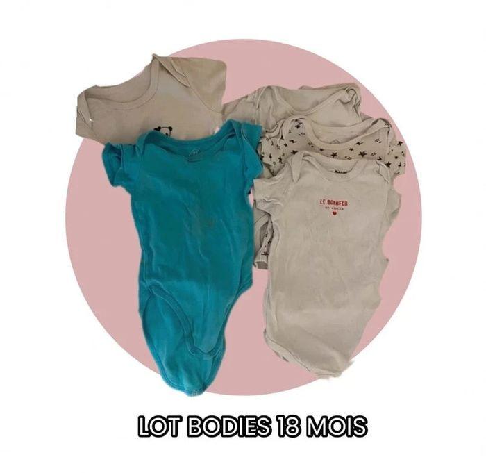 🐣 lot bodies 18 mois bon etat 🐣 - photo numéro 1