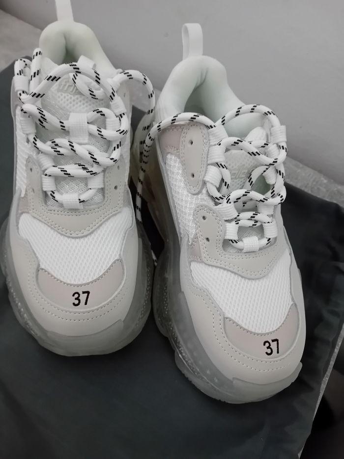 Chaussure Balenciaga Triple S - photo numéro 3