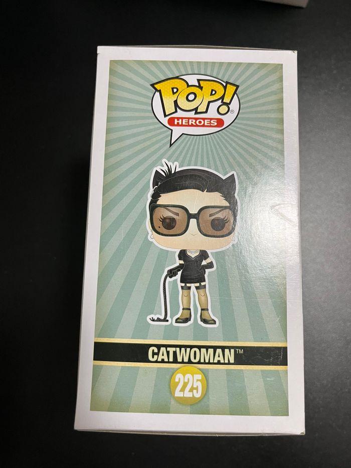 Funko pop DC Comics catwoman chase 225 - photo numéro 4