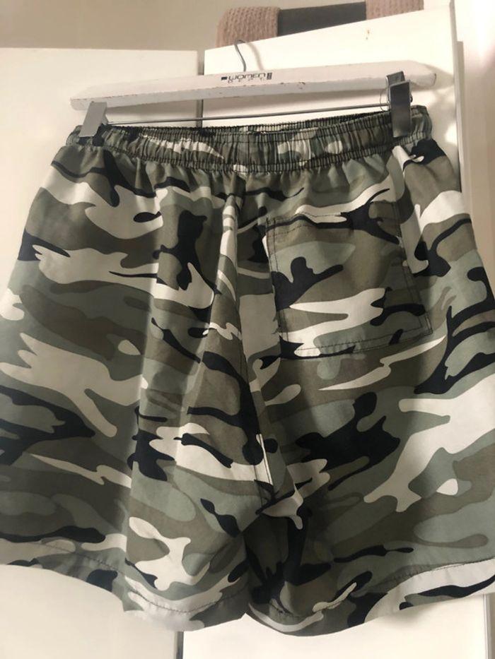 Short/ maillot de bain camouflage . Taille XS/S/L - photo numéro 4