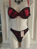 Ensemble lingerie femme neuf rouge et noir. 95B et L pour le string