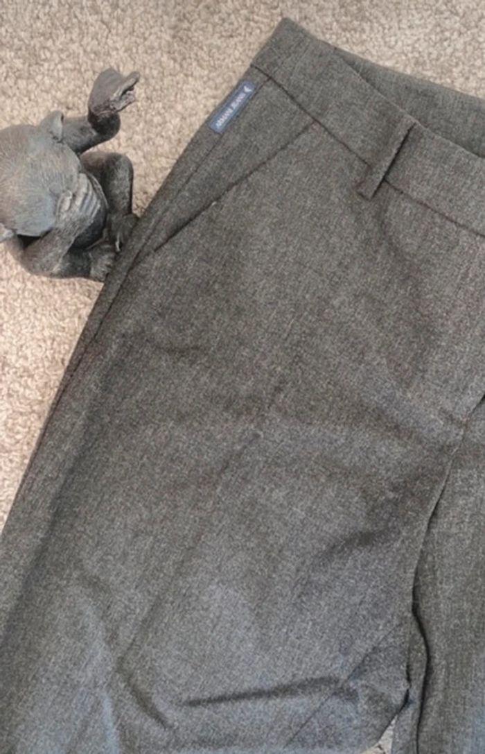 🔵 Pantalon à pince, Armani couleur gris très bon état taille 38 🔵 - photo numéro 4