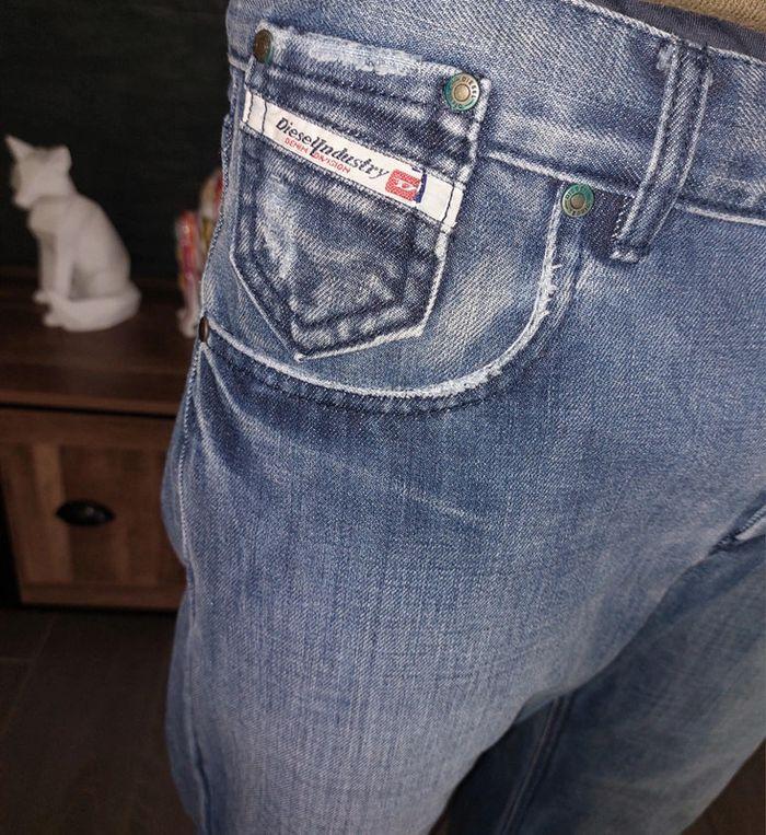 Jean diesel taille 32 (XL) - photo numéro 3