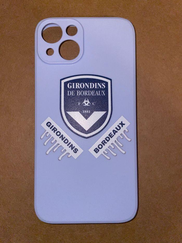 Coque iPhone 13 - Bordeaux 🔵⚪️- 5 coloris disponibles - photo numéro 5