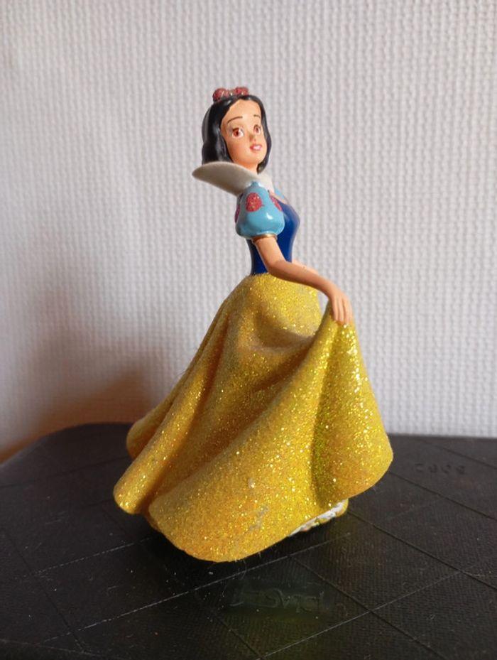 Figurine  vintage blanche neige Disney - photo numéro 5