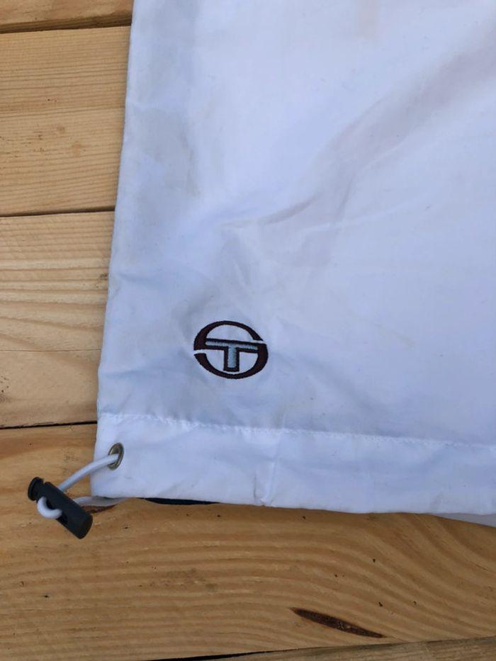 Pantacourt brodé blanc Sergio Tacchini taille M - photo numéro 3