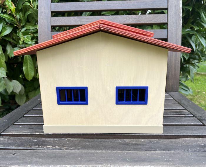 Ferme en bois avec animaux de la ferme - photo numéro 2