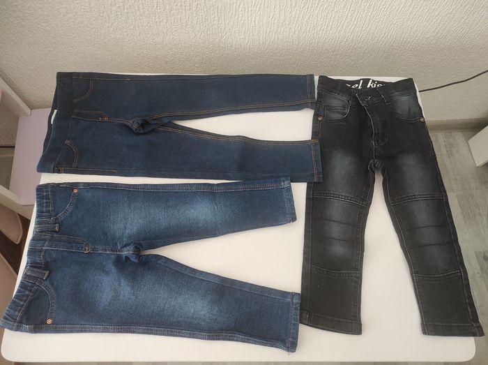 Lot de 03 Pantalons  Jeans 👖 - photo numéro 7