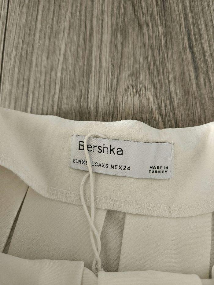 Jupe taille 34 bershka - photo numéro 2