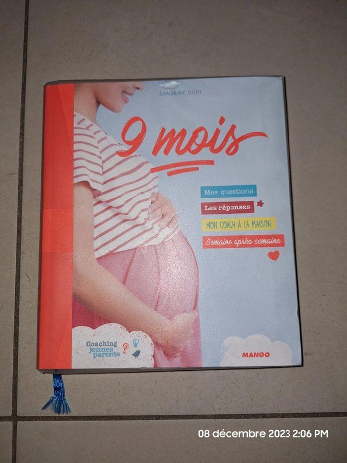 Livre grossesse 9 mois - photo numéro 1