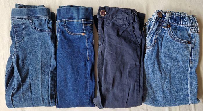 Lot de 4 bas taille 5 ans - photo numéro 1