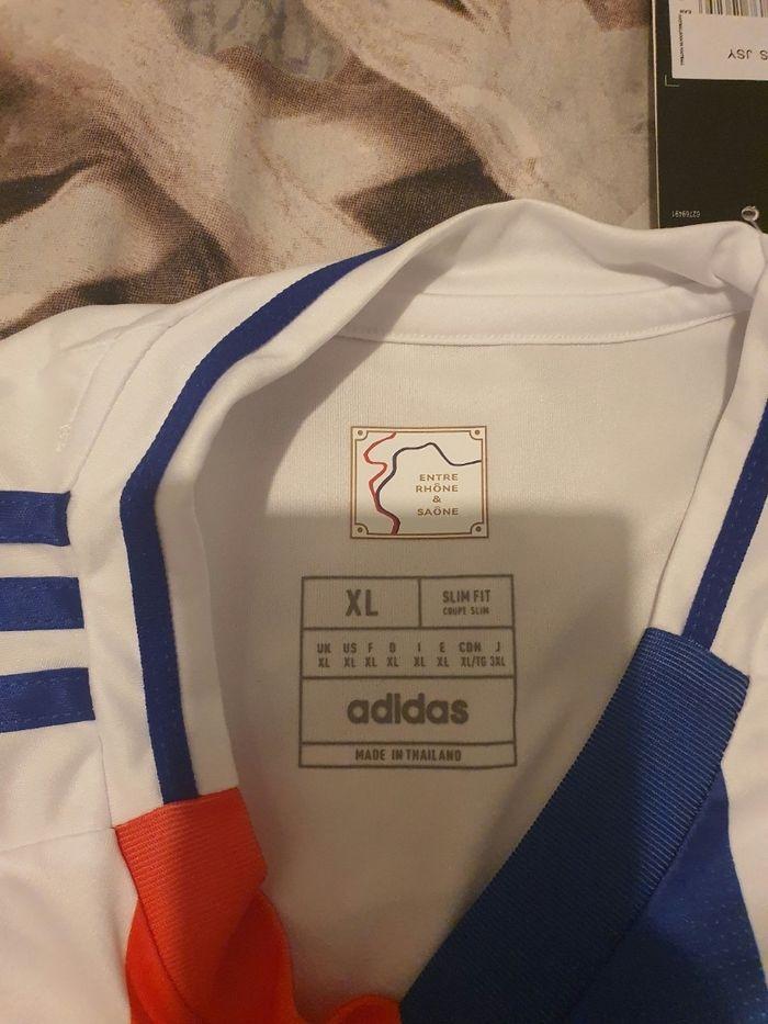 Maillot Olympique Lyonnais 24/25 - photo numéro 3