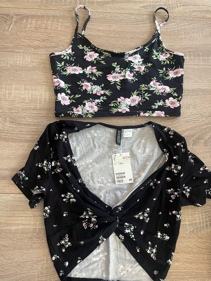 Lot de 2 top court h&m noir à fleurs - photo numéro 1