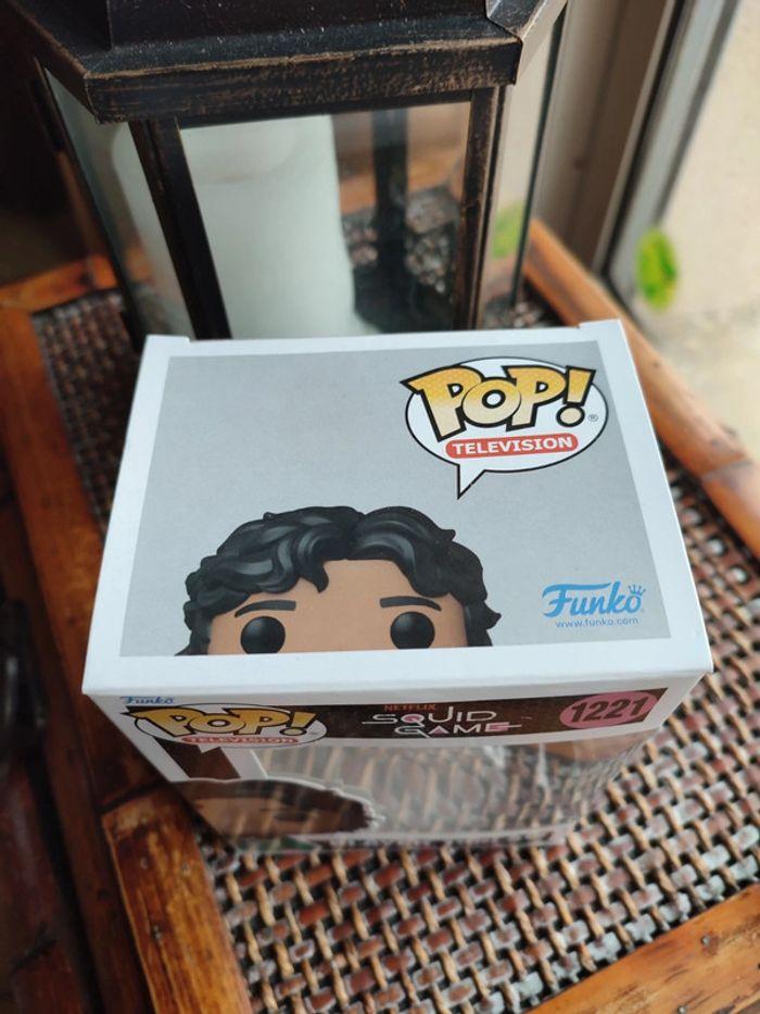 Squid game funko pop Netflix 1221 player 199 Ali - photo numéro 3