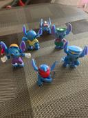 6 Figurines stitch neuves