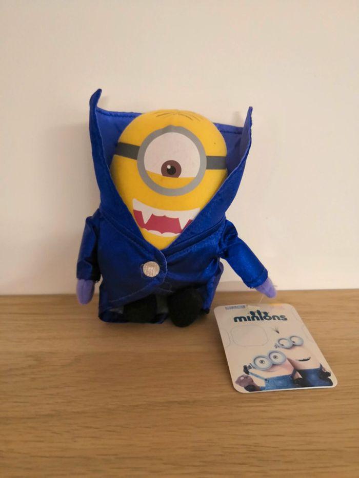 Peluche minion neuve - photo numéro 1