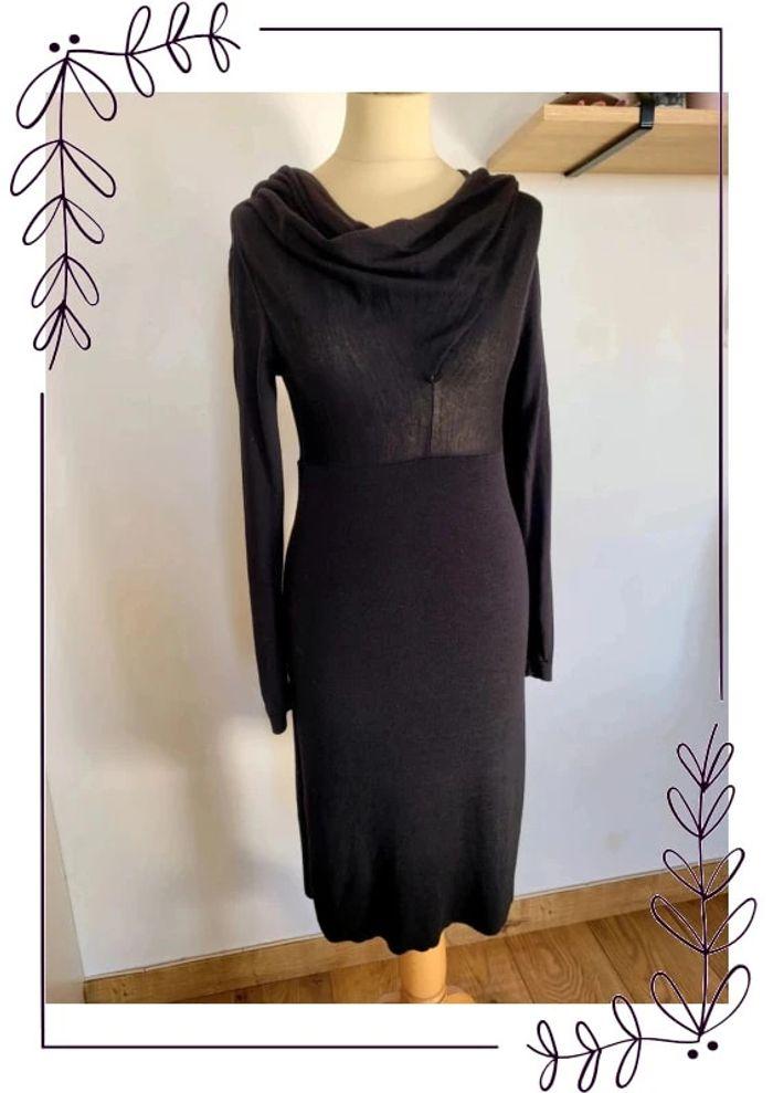 Robe italienne 100% laine fine noire taille 38-40 - photo numéro 1