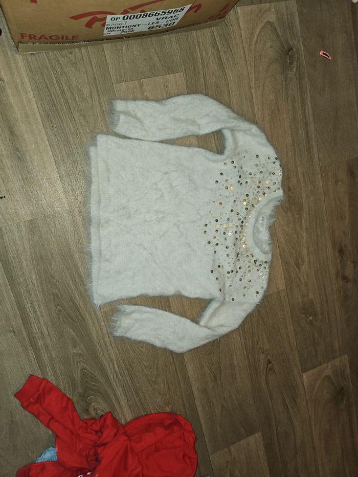 Pull h&m blanc doux - photo numéro 2