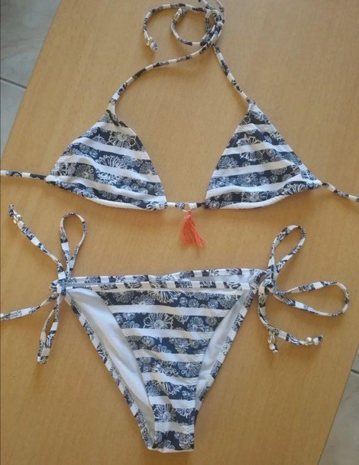 Maillot de bain 2 pièces taille S. - photo numéro 1